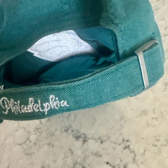 Green Sequin Philadelphia Eagles Cap - Picture 5 of 5